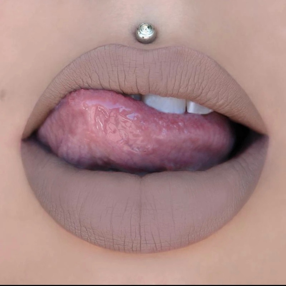 Jeffree Star | Bundle ‘Posh Spice’ Velour Liquid Lipstick & Lip Liner | NiB - Picture 12 of 12